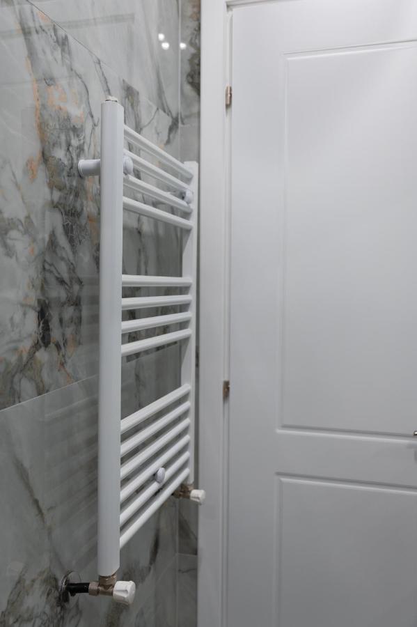 דירות סלוניקי Luxliving Agiou Dimitriou מראה חיצוני תמונה