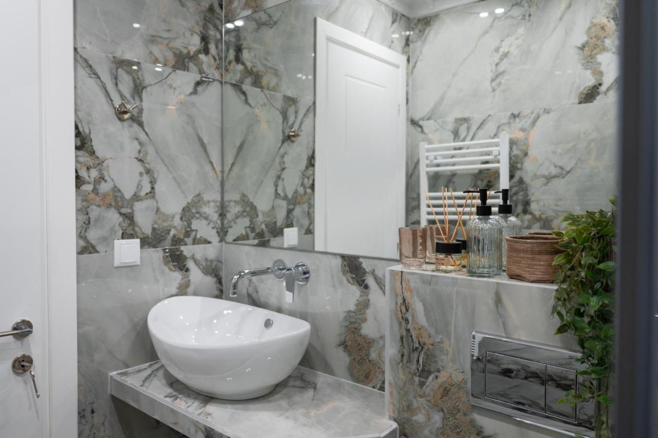 דירות סלוניקי Luxliving Agiou Dimitriou מראה חיצוני תמונה